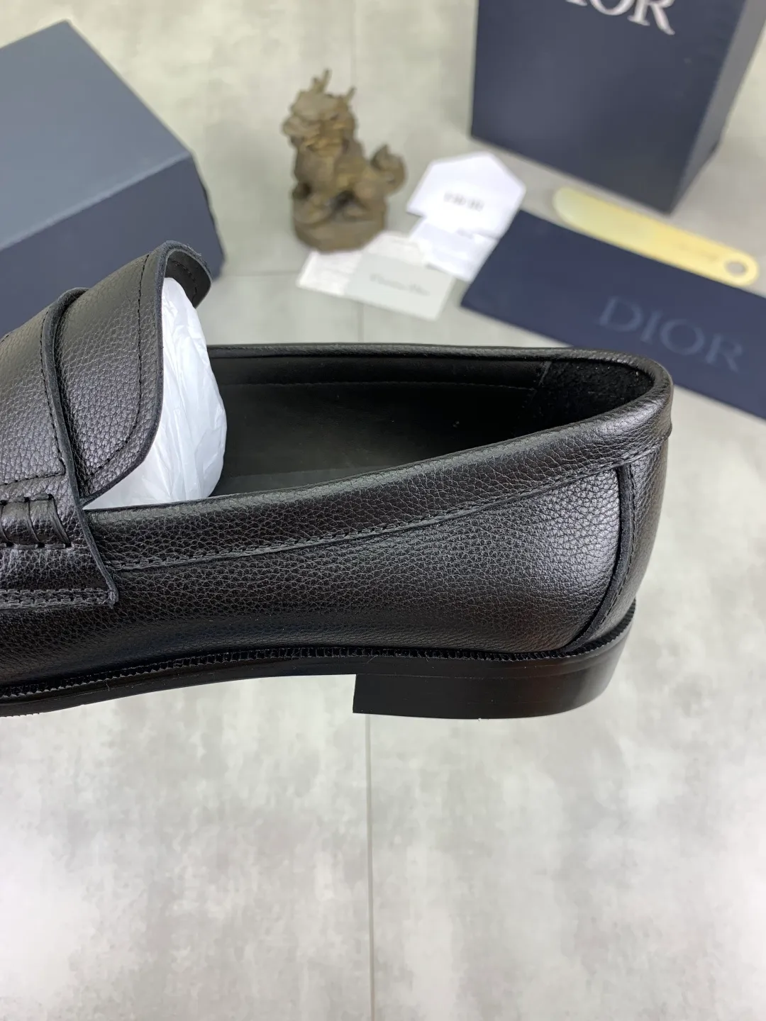 Men's men's shoes 💰P560 new style 💰high version 💎💎💎Dior original version! Top Italian purchasing agent! Men's business casual leather shoes, original imported pebbled calfskin upper, ultimate texture, gentlemanly style, imported water-dyed cowhide inside, top-quality original Italian rubber outsole, first-class workmanship, top quality! Size: 39-44 (45 customized) 3️⃣ colors available
